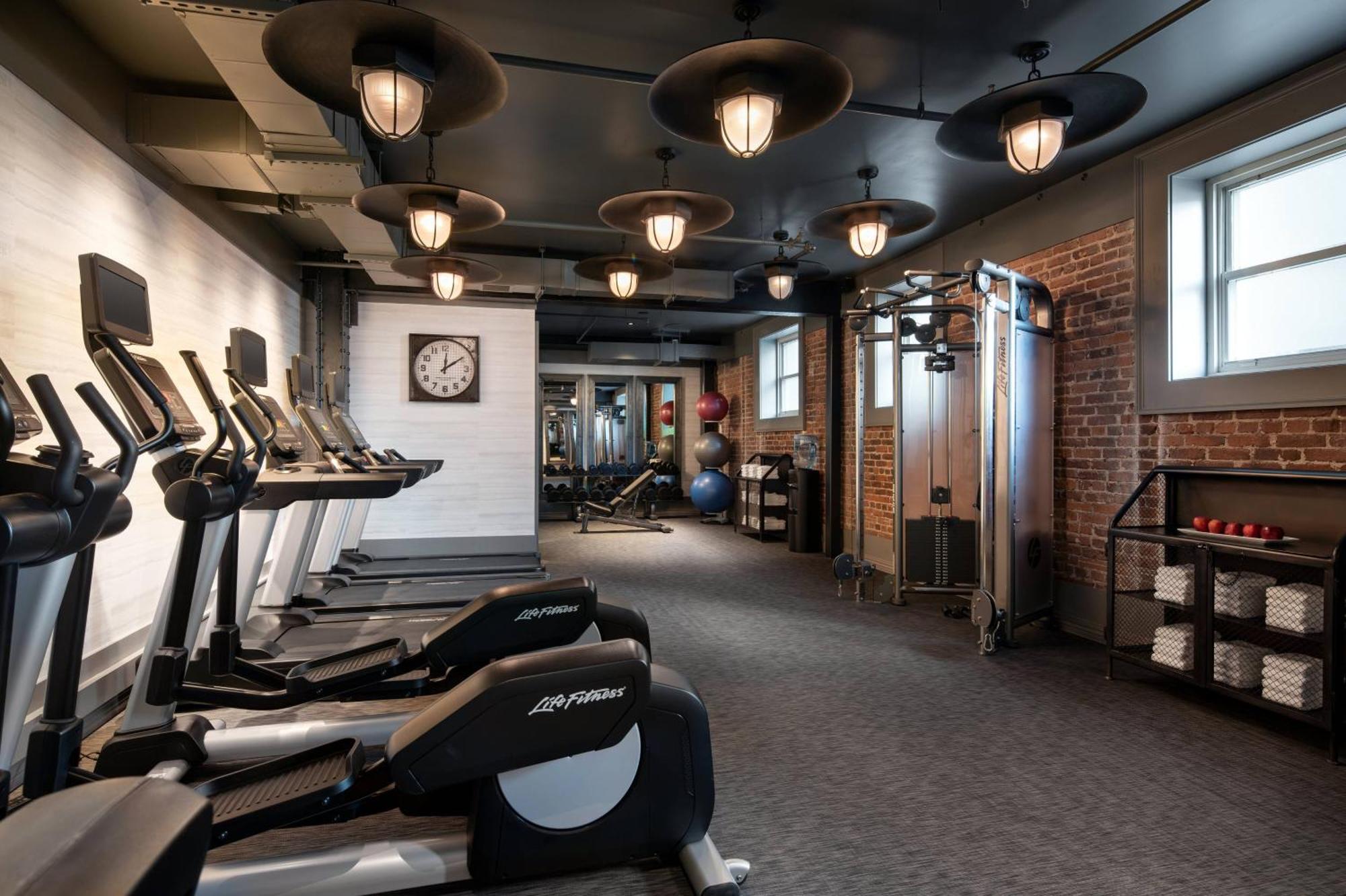 Courtyard By Marriott San Francisco Downtown/Van Ness Ave Екстер'єр фото